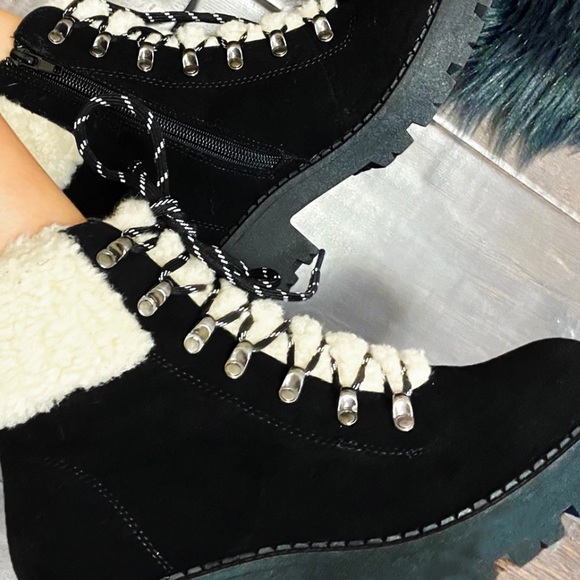 Shoes Nwt Chunky Lace Up Sherpa Fur Hiking Boots Black Poshmark